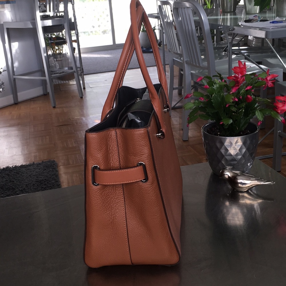 COACH/ SWAGGER/ CARRYALL/Leather/ NWOT/ - Picture 2 of 6